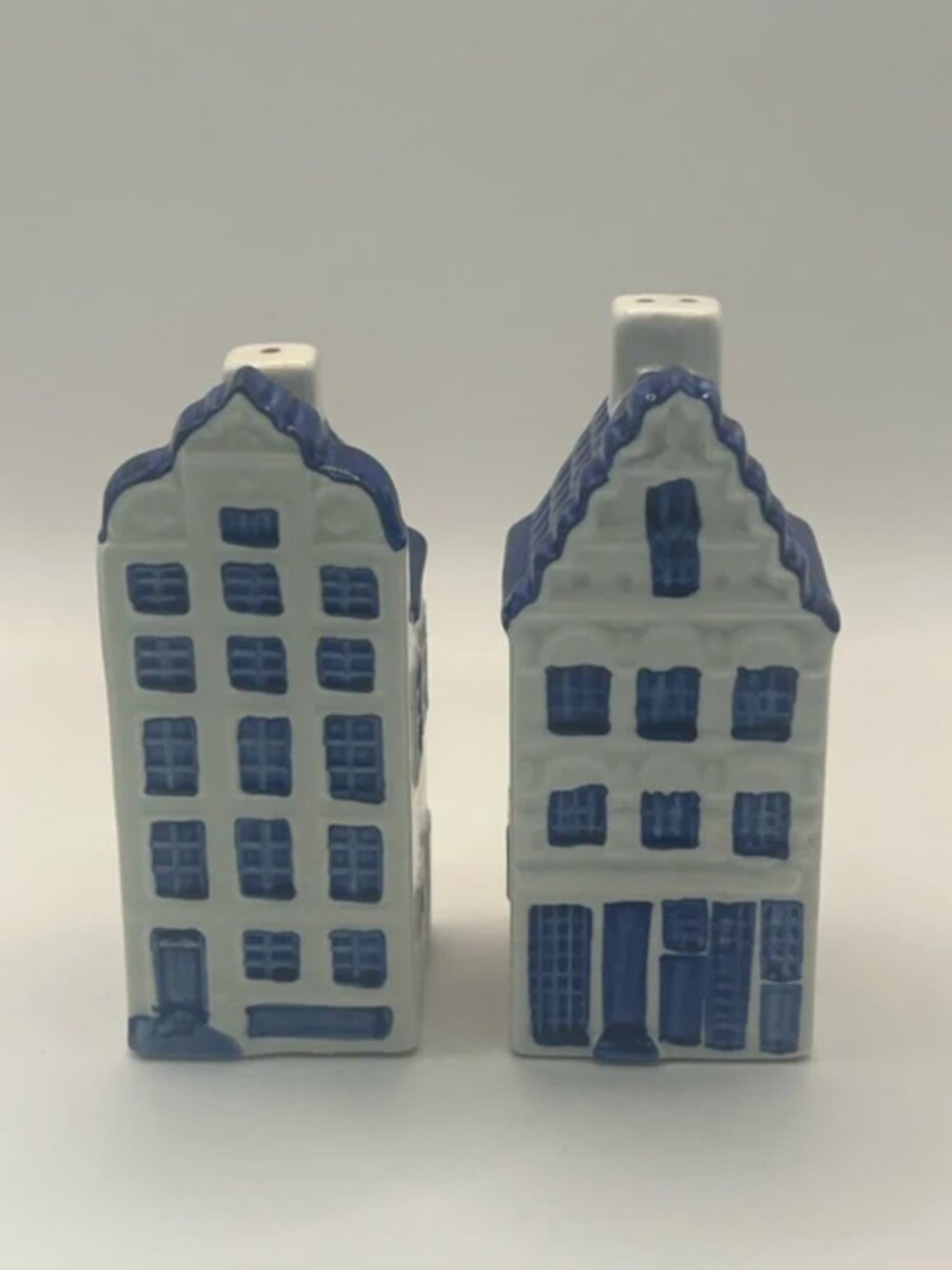 Delft Blue Hand Painted Dutch Canal House Salt & Pepper Shakers – Holland
